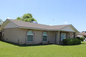 Renovated Tolleson Home with Pool - Image 3