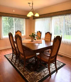 Step-free peaceful home walkable to ferry & shops - Image 4