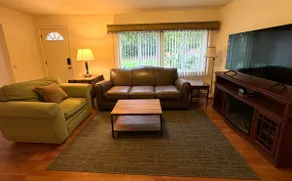 Step-free peaceful home walkable to ferry & shops - Image 3