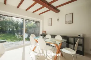 Idyllic Home in Picturesque Village of Wraysbury - Pass the Keys - Image 2