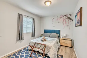 2BR/1.5BA~Self-Check-in~10mins UT/Dwntn~Long Stays - Image 4