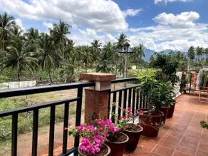 Mannil Home Nr. Adiyogi Family unit(2Rooms for 6) - Image 5