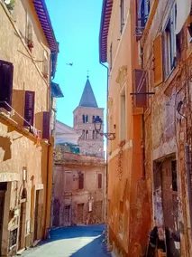 House in the historic center of Tivoli - Image 5