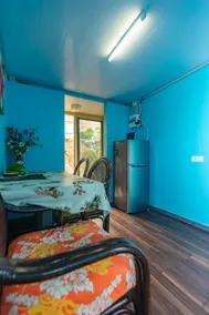 Mohea: Charming 2-Bedroom with AC - Image 3