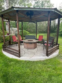 Luxury Lake Cottage - Private Lake Access - Image 4