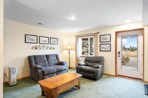 Just Plane Suite - Image 2
