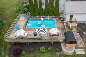 1840 Meredith Farmhouse w/ outdoor Sauna & Pool - Image 3