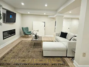 Modern spacious 2 bdrm apartment - Image 5