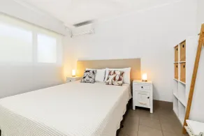 Top End Lifestyle 3BR home with large yard and pool - Image 4
