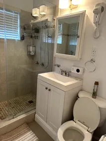 Home in Miami Gardens - Image 5