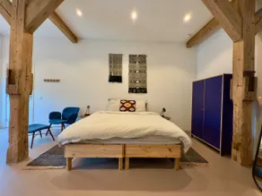 Recently renovated studio in old barn - Image 4