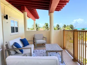 Luxurious Newly renovated condo on Sea - Ambergris - Image 4