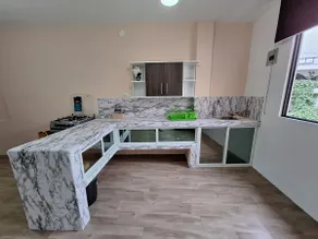 Large apartment, great location and garage! - Image 5