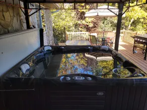 Lewis And Clark Hideaway SD side hot tub 2 min lake - Image 3