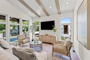 Cottage on Clay - Walk Downtown - King Bed! - Image 3