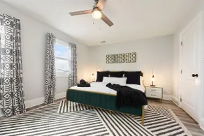 Family Home | Ping-Pong | Parking | Sleeps 13 - Image 4
