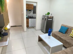 Orraica | Entire 1BHK | Balcony View | Wifi | AC - Image 5