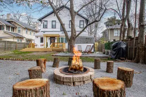 Historic Sallie Peay House - Luxe Downtown Retreat - Image 5