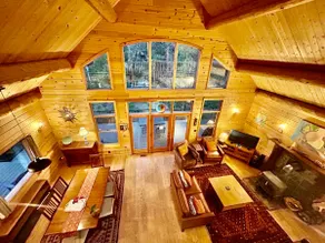 Dragonfly Cabin - Image 2