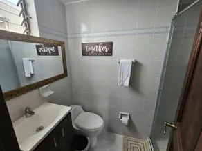 Circunvalar, Los Alpes, Comfortable, Quiet and Spacious - Image 3