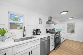 Close to All STL * Adorable 3BR/2BTH * STL Zoo * - Image 2
