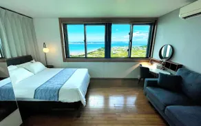 Villa VIEW, a private villa with a spectacular view overlooking the sea of Okinawa - Image 5