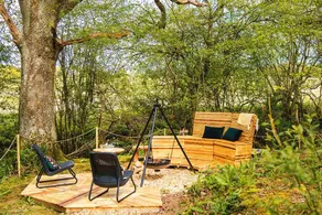 Luxury Sussex eco-cabin - 'The Vacationist' - Image 4
