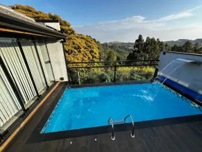 House on the mountain top - Image 3