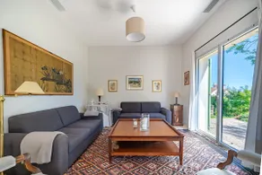 Beautiful Provençal bastide with pool - Image 5
