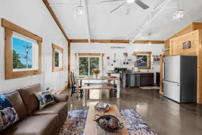 Farm Oasis Cabin with private farm view(New Cabin) - Image 2