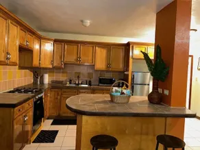 JYM Blissful Escape| Cozy & Modern 2BD+1BA Apt - Image 5