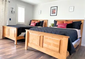 Near Casino-2 Beds-Heated Pool/Jacuzzi/Sauna-Spa - Image 4