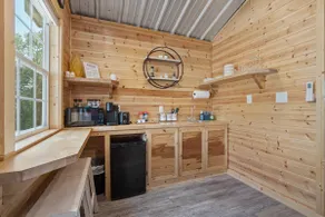 Cabin 5 @ Rock Creek | 15 min to Bathhouse Row! - Image 3