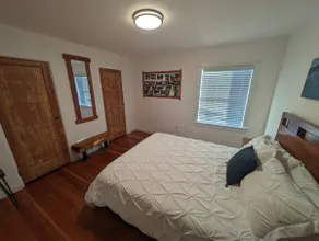 Uptown Hideway #1: Clean, Comfy, Convenient! - Image 2