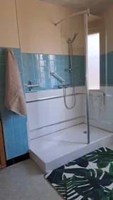 Fully-equipped studio in townhouse - Image 5