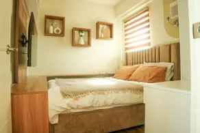 1BR Santolan Pasig | 200mbps WIFI Netflix Disney+ - Image 4