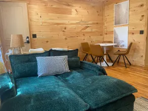 Entire 3br Cabin on River w/kayaks, SUPS & Sauna - Image 5