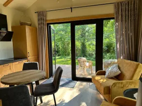 River House - Image 4