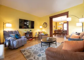 Sleeps 8, Pet Friendly, Fenced in Yard, GAME ROOM! - Image 3