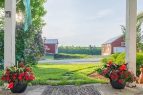 Historic Farmhouse Apartment - 7min to St. Albans - Image 2