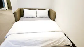 2-4 / 353 Modern Hanok, Free Parking & Breakfast - Image 4