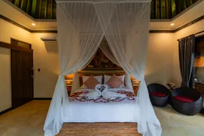 1-BR Private Villa in Ubud with Traditional Style - Image 3