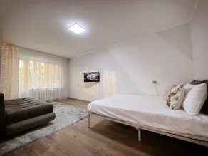 Apartment in a quiet area of the right bank - Image 2