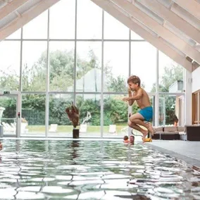 Cornerstone Cottage 23MillVillage LowerMill Cotswolds Spa+pools lakes nature a/c - Image 4