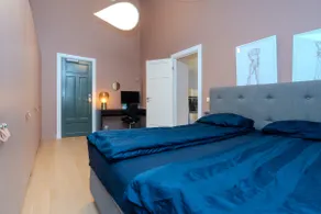 High standard loft apartment with 8 beds. Balcony - Image 5