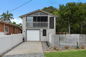 The Original 1950 Boatshed - Image 2