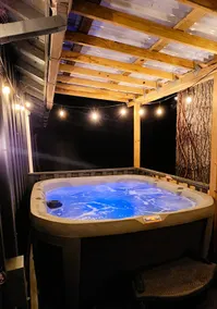 Lakefront • Hot tub • Kayak • Firepit • Fish • Ski - Image 3