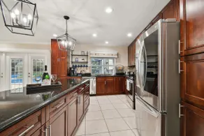 Deluxe 3bd/2ba w/Heated Pool - Image 2