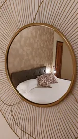 Villa Angela, spacious rooms and garden - Image 2