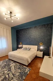 Villa Angela, spacious rooms and garden - Image 5